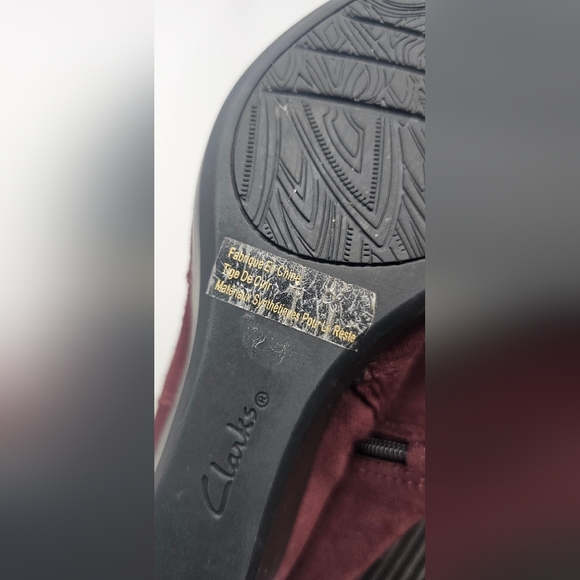 Clarks Collection Women's Burgandy Suede Wedge Heel Ankle Boot Size 5.5M - Picture 11 of 15